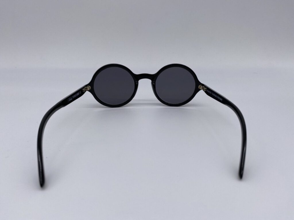 Thohr Sonnenbrillen aus Horn